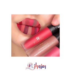 رژلب مایع در مشکی فلودرم
